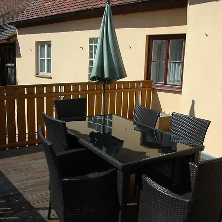 Dinkelsbuehler Hof 2*